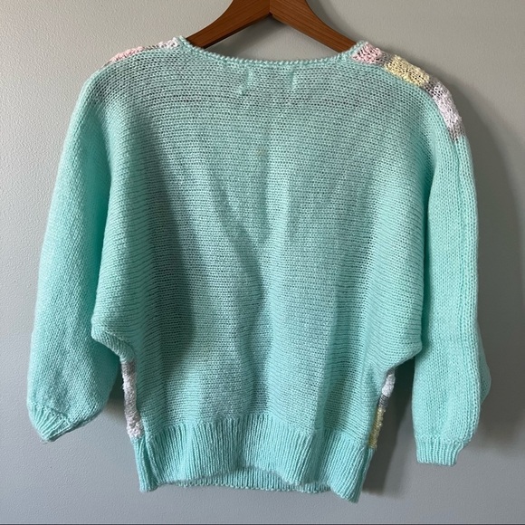 Vintage Pastel Boucle Knit Dolman Sleeve Sweater • Medium - Picture 2 of 8